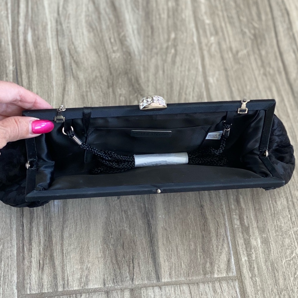 Cocktail Clutch - Picture 2 of 2